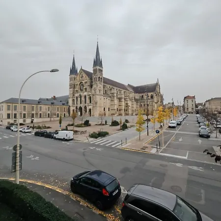 L'instant Remois Apartment